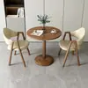 Mesas y sillas de recepción y sala de reuniones estilo nórdico, modernas y casuales, adecuadas para apartamentos pequeños, balcones y mesas redondas pequeñas para cafeterías de té con leche y cafés, así como mesas de comedor