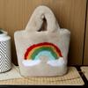 Venta al por mayor, nuevo bolso de mano de moda de Corea del Sur para mujer, bolso de piel de conejo Rex de imitación arcoíris, bolso bandolera portátil de piel.