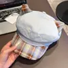 Boina Cor de Café para Mulheres, Novo Estilo Outono/Inverno 2026, Chapéu Versátil Retrô de Couro Que Faz o Rosto Parecer Menor, Chapéu Octogonal Estilo Britânico Newsboy