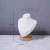 Suporte de Exibição de Colar de Madeira Modelo Retrato Joias de Pescoço Máscara de Pescoço Enfeites Suporte para Pingente Adereços de Balcão de Joias