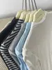 Camiseta interior de cachemir de cuello medio para otoño e invierno, ligera y cómoda, no apretada, lujosa, minimalista, clásica, perfecta para usar en capas, top interior para mujer