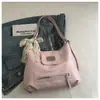 Bolsa Tote Grande e Elegante para Mulheres Nova Moda Primavera e Verão 2025 Tendência Casual para Trabalho Bolsa de Ombro Multiuso