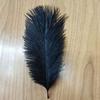 Fábrica directa al por mayor de adornos para pasteles, hermosas alas de plumas para pasteles de cumpleaños, decoración de postres para hornear