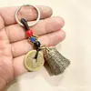 Chaveiro de Latão com Cinco Moedas dos Imperadores, Sino do Sutra do Coração, Machado, Espada, Talismã e Pingente Bagua; Itens Pequenos para Atrações Turísticas, Festas de Templo e Barracas de Rua