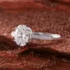 Anel Elegante e Brilhante em Forma de Ovo de Moissanita de Alta Qualidade, Popular Anel de Diamante de Moissanita de Prata Esterlina S925 Presente de Aniversário Transfronteiriço