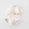 Traje de gateo de tres capas cálido Clase A para recién nacidos, prenda de una pieza acolchada de algodón, nuevas llegadas de otoño, ropa de bebé, algodón puro para bebés de otoño