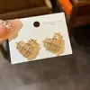 Aretes de Zirconia en Forma de Corazón Electrochapados en Oro Real de 18 Quilates, Aretes Dorados Estilo Coreano Dulce y Fresco, Lujo Ligero, Gama Alta, Aretes Versátiles