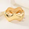 Nueva Pulsera Europea y Americana Popular Exagerada de Aleación de Ala Ancha Pulsera de Moda Personalizada Patrón Martillado Cepillada Pulsera con Hebilla de Resorte