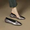 Zapatos Súper Bonitos Estilo Francés Súper Suaves 2025 Nuevos Punta Redonda Planos Pequeños de Piel para Mujer