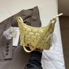 Verano 2025 Retro Diamante Cadena Pequeña para Mujer Nuevo Bolso de Hombro Casual para Viajar con Cerradura de Axila de Aspecto Sofisticado