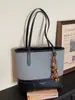 Yuezi Bolso Retro de Gran Capacidad para Mujer Bolso de Hombro 2026 Primavera Nuevo Bolso Tote Bolso de Hombro Individual para Viajes Diario Moderno