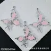 Accesorios de Estilo Oscuro Estilo Europeo y Americano Mariposa Negra Pistola Cruz de Rosa Colgante Pulsera de Cuentas DIY Collar