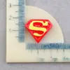 Capa de Celular Homem de Ferro Cola Cremosa Batman Material Acessórios de Resina DIY Fivela de Sapato Aranha Flor de Sapato DIY