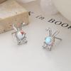 Pendientes de conejo con piedra lunar en plata de ley 925 para mujer, diseño elegante y con personalidad.