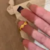 Anillo Popular de Xiaohongshu con Puntos de Diamantes Cepillados Jixiang para Mujer Diseño de Nicho Único Elegante Anillo para Dedo Índice Dropshipping