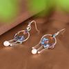 Pendientes de plata de ley 925 con diseño de ciervo dorado, esmalte cloisonné Xiangyun, elegantes pendientes de perlas de agua dulce de la marea nacional para mujer, joyería vintage de plata.