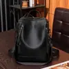 Mochila de Couro Macio Estilo Novo 2026 para Mulheres, Padrão Lichia, Grande Capacidade, Mochila para Viagem e Dia a Dia, Atacado de Comércio Exterior Europeu e Americano