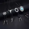 Corbata de bolo transfronteriza de comercio exterior, cadena de suéter retro, pétalo de metal pintado al óleo, collar personalizado, corbata de bolo, cadena de cuero