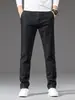 Ropa de Hombre Fengshe / 2026 Otoño-Invierno Nuevo Vaquero Recto Delgado Vintage Ligero de Negocios para Hombre, Pantalones Largos Sueltos y Versátiles