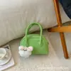 Bolsa de Bowling Retrô de Nicho Coreana para Mulheres, Bolsa de Mão de Camurça para o Verão, Bolsa Boston com uma Vibe Relaxada, Bolsa de Trabalho