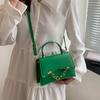 Bolso de mujer 2025, nuevo estilo coreano, sencillo, de moda, bandolera, elegante, informal, con cadena, pequeño, cuadrado.