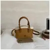 Bolso de Felpa de Moda Otoño/Invierno 2025 para Mujer, Para el Trayecto Diario, Bolso de Hombro de Alta Gama, Bolso Cruzado Elegante y Versátil