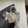 Bolsa pequena simples estilo coreano ins para mulheres, nova bolsa de mão com padrão trançado 2026, bolsa transversal de moda casual, bolsa quadrada pequena da moda