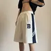 Shorts de basquete americano Verão Masculino Outer Wear Running Fitness Quatro ou cinco finas oversize bordadas calças esportivas
