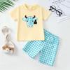 Traje de dos piezas para bebé niño de verano con bordado de cabeza de vaca y pantalones a cuadros