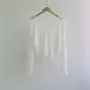 Nuevo estilo Hong Kong de verano retro cuello en V oreja de madera hebilla de perla perezosa lino rústico cárdigan camisa protectora solar camisa de aire acondicionado para mujer