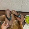 Chinelos de Verão Femininos para Uso Externo, com Solado Macio, Antiderrapantes, Bicolores, Estilo Chinelo de Dedo, Sandálias de Praia, Exportação