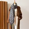 Bufanda de cuadros a rayas de doble cara de alta gama para otoño e invierno para mujer, cachemira sintética, engrosada, cálida, con flecos, calentador de cuello, chal, venta al por mayor