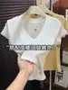 Camiseta de Verão 2026 com Decote em V e Manga Curta para Mulheres, Cor Sólida Slim Fit de Algodão de Bambu, Design Coreano Moderno
