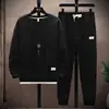Conjunto de moletom esportivo casual para homens, novas blusas da moda para primavera e outono combinadas com um conjunto estiloso de uma marca da moda