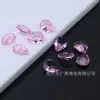 Venta al por mayor de fabricante vidrio con forma de pera 2*3-13*18 mm vidrio con forma de lágrima cabujón de color blanco con base puntiaguda piedras sueltas