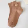 Calcetines Bordados de Oso Calcetines Cortos para Mujer Primavera y Verano Estilo Japonés Lindos Dibujos Animados Niñas Tubo Corto Ins Moda Estilo Universitario Calcetines