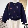 Sudadera gris con estampado de cachorros, cuello redondo para mujer, nueva colección otoño 2026, elegante y juvenil, holgada, casual, estilo infantil, sin capucha