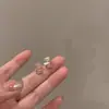 Brincos e Tarraxas de Zircônia Rosa de Luxo Leve Adequados para o Verão, Design Exclusivo de Nicho com um Estilo Cool de Alta Qualidade para Mulheres