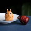 Talla de Palisandro Conejo Dumbo Colgantes DIY Manija de Juego Cadena Linda para Teléfono Celular Llavero Colgante Manualidades