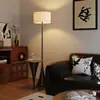 Lámpara de pie para la sala de estar junto al sofá, lámpara de pie de alta gama con almacenamiento integrado, lámpara de mesita de noche de estilo vintage para el dormitorio