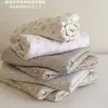 Fresco y lindo floral suave y amigable con la piel doble capa de gasa algodón puro artículo individual sábana para cama dormitorio estudiantil pieza individual sábana de algodón puro funda de cama