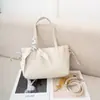 Bolso Tote de Cuero Genuino para Mujer de Gran Capacidad Transfronterizo Bolso de Mujer Bolso de Moda de un Solo Hombro Capa Superior Cuero Natural Bolso Bandolera 8822