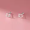 Brincos de Tarraxa Gatinho Cheio de Zircônias Vazados Agulha de Prata S925 Novo 2026 Exquisitos Leve Luxo Fofos Design de Nicho Brincos Personalizados