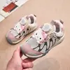 Zapatos para Niñas 2026 Primavera Nuevos Zapatos de Malla para Niños Suela Suave Transpirables Tenis para Bebés Niñas Zapatos Casuales para Niños