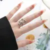 Anillo Abierto Minimalista con un Estilo Discreto, Ajustable y Versátil, Adecuado para el Uso Diario, Anillo de Dedo de Alta Gama y Único