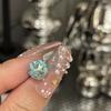 Super Flash Huazi Diamante 8mm Cuadrado Grueso Copo de Nieve Corazón Clavo para Hueso de la Oreja Colección Acero de Titanio Base Plana Aguja con Rosca para Soportar Perforación de Oreja