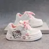 Zapatos de Patinar de Dibujos Animados de Moda para Niñas 2026 Otoño Nuevo Estilo Malla Transpirable Casual Antideslizantes Niños Medianos y Grandes Suela Suave Zapatos Blancos