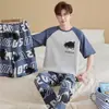 Pijama masculino estiloso e bonito de manga curta 100% algodão, conjunto fino de gola redonda, roupa de casa casual de corte solto, novo modelo de verão 2026