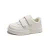 Comércio Exterior 2026 Outono Novo Tênis Esportivo Infantil Estampado de Leopardo Tendência Fashion Sapatos Brancos para Meninos e Meninas Estudante Leves Tênis de Board