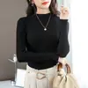 Camada Base Feminina de Gola Alta 2026 Outono/Inverno Novo Suéter Justo de Manga Longa Slim Fit Top Curto de Tricô Roupa Íntima